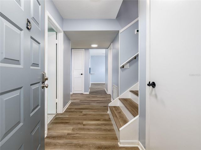 6304 GRAND BAHAMA CIRCLE D, Tampa, FL 33615