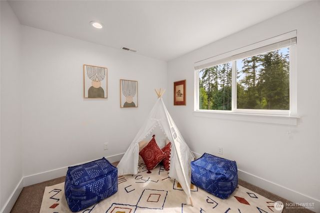 21604 78th Avenue SE, Woodinville, WA 98072
