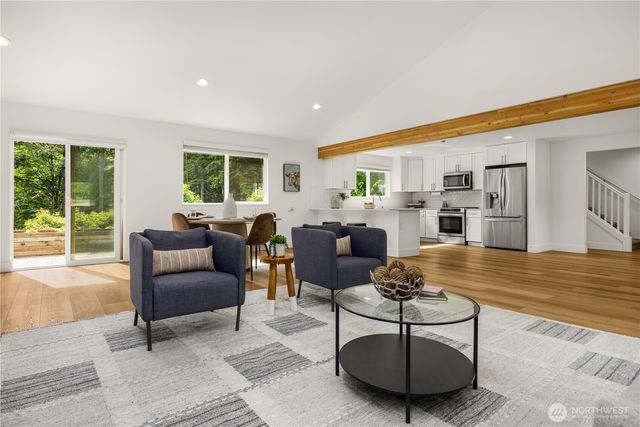 21604 78th Avenue SE, Woodinville, WA 98072