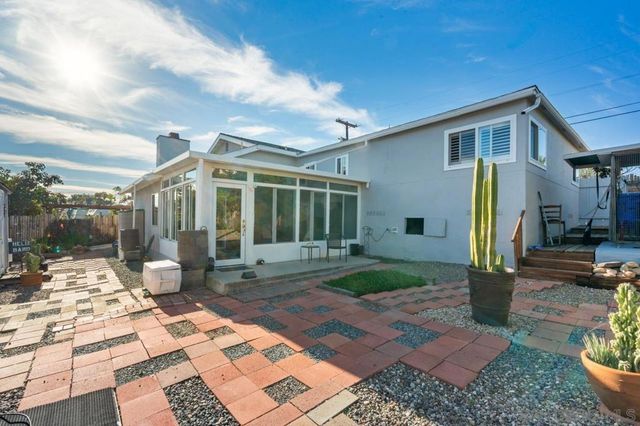 2017 El Prado Ave, Lemon Grove, CA 91945
