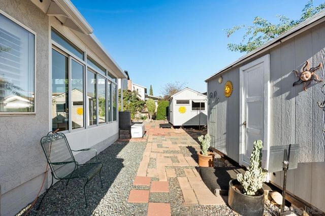 2017 El Prado Ave, Lemon Grove, CA 91945