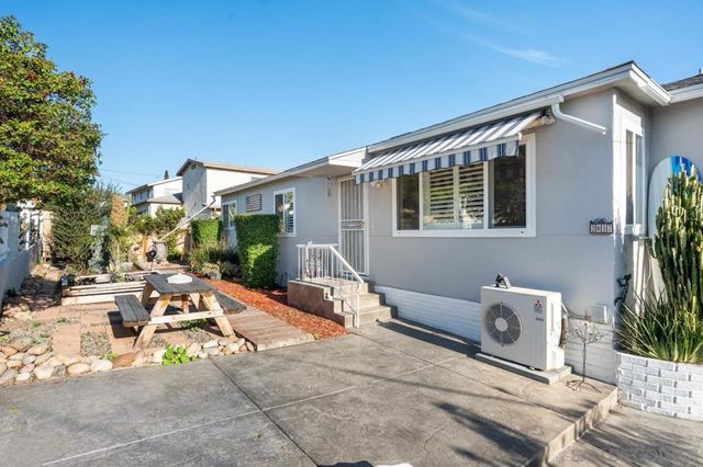 2017 El Prado Ave, Lemon Grove, CA 91945