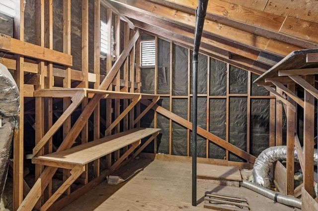 1045 Redmond Avenue, San Jose, CA 95120