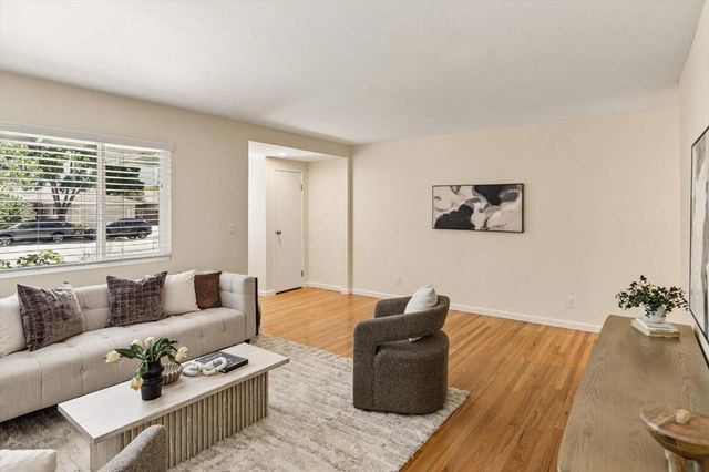 1045 Redmond Avenue, San Jose, CA 95120