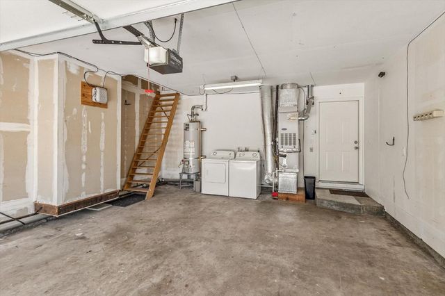 1045 Redmond Avenue, San Jose, CA 95120