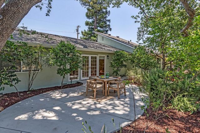 1045 Redmond Avenue, San Jose, CA 95120