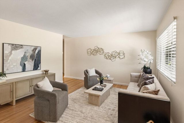 1045 Redmond Avenue, San Jose, CA 95120