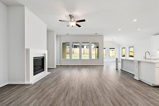 415 Constitution WAY, Kyle, TX 78640