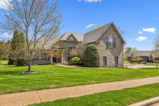 3820 Leona Pass, Hermitage, TN 37076