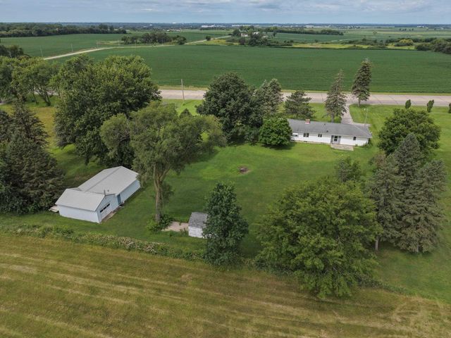 4130 Logan Avenue, Waterloo, IA 50703