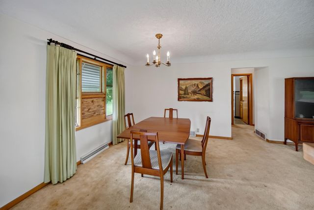 4130 Logan Avenue, Waterloo, IA 50703
