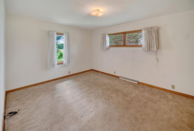 4130 Logan Avenue, Waterloo, IA 50703