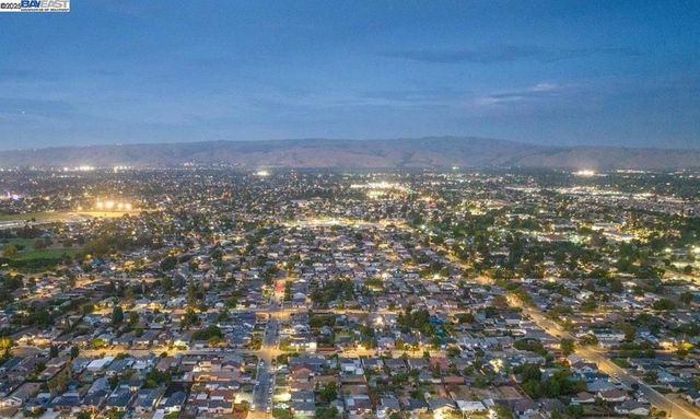 36702 Olive St, Newark, CA 94560