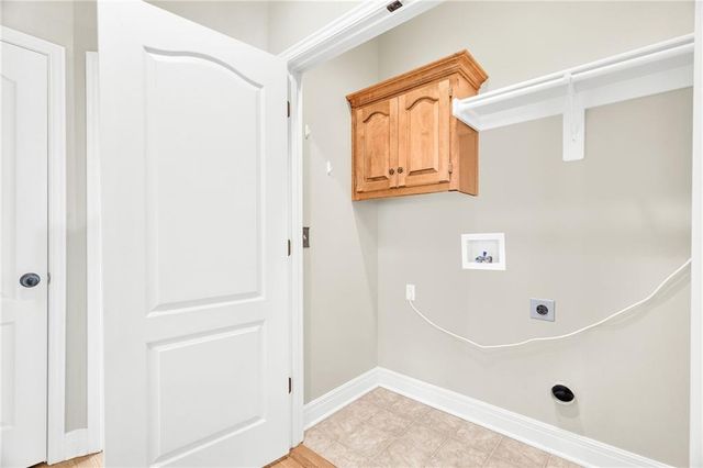 15715 W 62nd Street, Shawnee, KS 66217