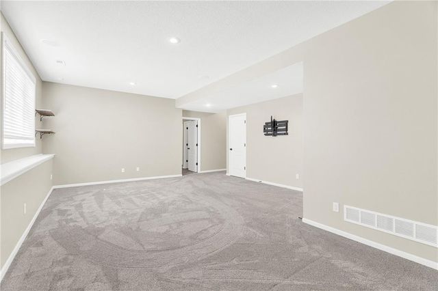15715 W 62nd Street, Shawnee, KS 66217