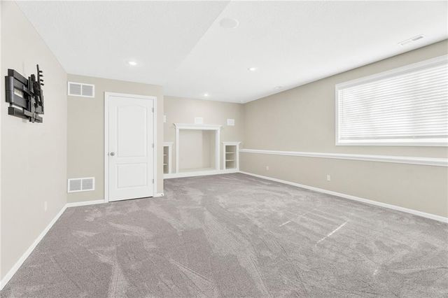 15715 W 62nd Street, Shawnee, KS 66217