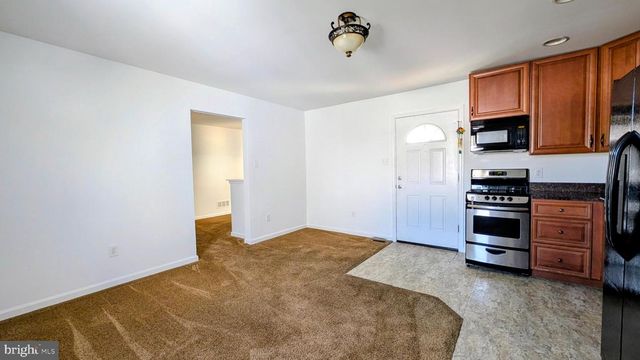 1 W BELAIR RD, Ridley Park, PA 19078