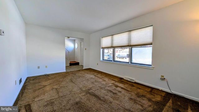 1 W BELAIR RD, Ridley Park, PA 19078