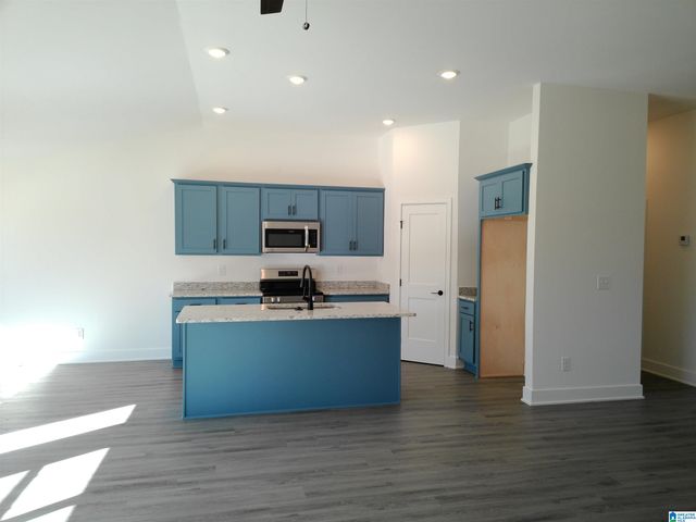 704 JAMESTOWN CIRCLE, Montevallo, AL 35115