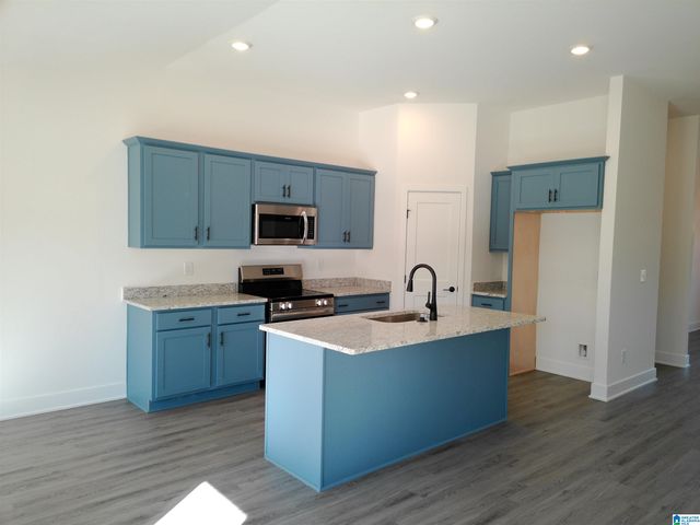 704 JAMESTOWN CIRCLE, Montevallo, AL 35115