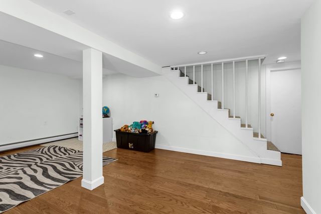92 Hawthorn, Westwood, MA 02090