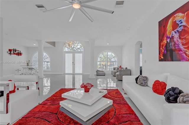 2920 NE 55th Place, Fort Lauderdale, FL 33308