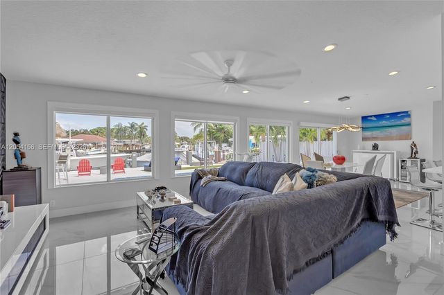 2920 NE 55th Place, Fort Lauderdale, FL 33308
