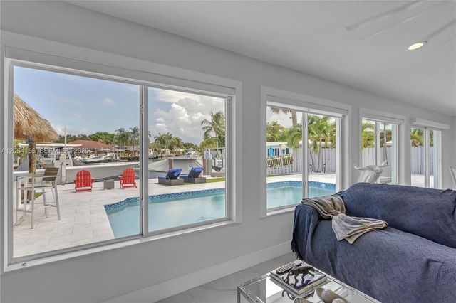 2920 NE 55th Place, Fort Lauderdale, FL 33308