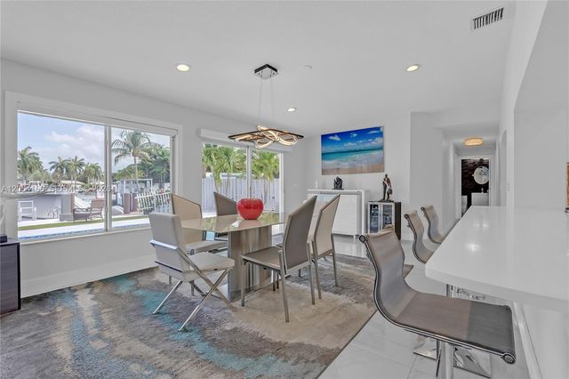2920 NE 55th Place, Fort Lauderdale, FL 33308