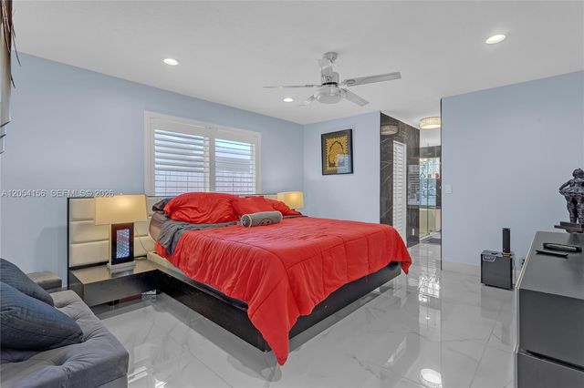 2920 NE 55th Place, Fort Lauderdale, FL 33308