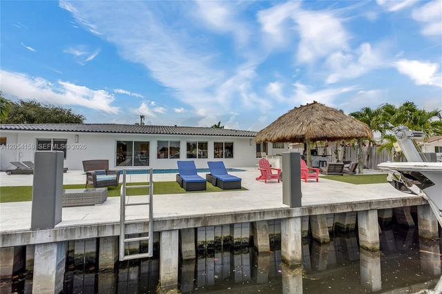 2920 NE 55th Place, Fort Lauderdale, FL 33308