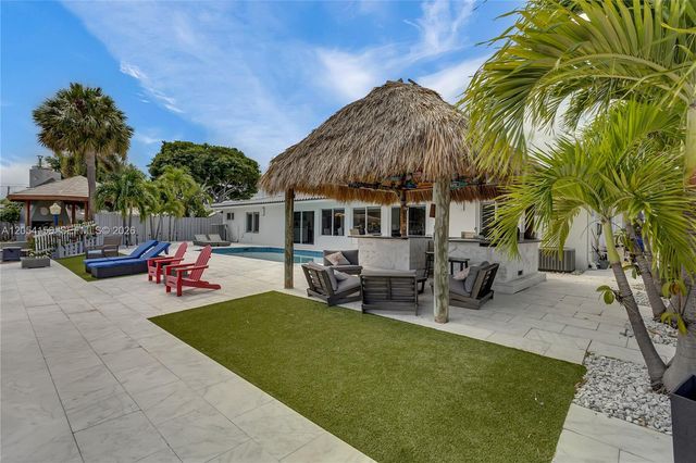 2920 NE 55th Place, Fort Lauderdale, FL 33308