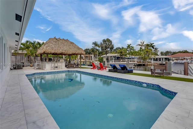 2920 NE 55th Place, Fort Lauderdale, FL 33308