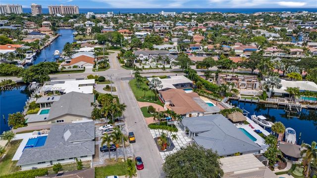 2920 NE 55th Place, Fort Lauderdale, FL 33308