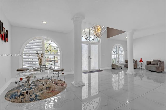 2920 NE 55th Place, Fort Lauderdale, FL 33308