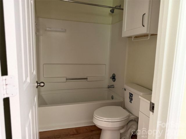 6625 Cool Water Court, Charlotte, NC 28215