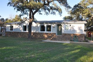 367 Mesquite ST, Bertram, TX 78605