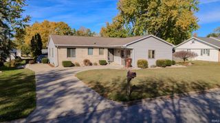 860 Cambridge Drive, Wabash, IN 46992