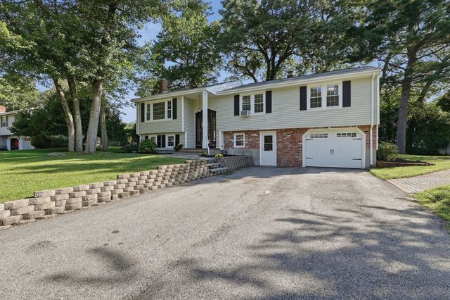 15 Hancock Street, Milford, MA 01757