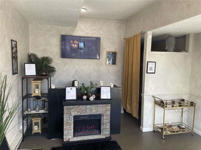 957 M L King Jr NW Drive, Atlanta, GA 30314