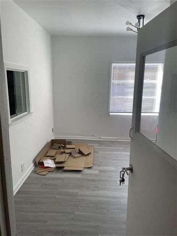 957 M L King Jr NW Drive, Atlanta, GA 30314