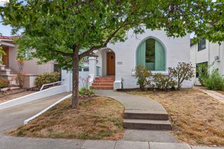 3996 Oakmore Rd, Oakland, CA 94602