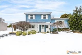 50 Creighton Circle, Old Bridge, NJ 08857