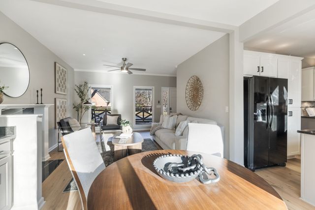 6841 Collinswood Drive, Nashville, TN 37221