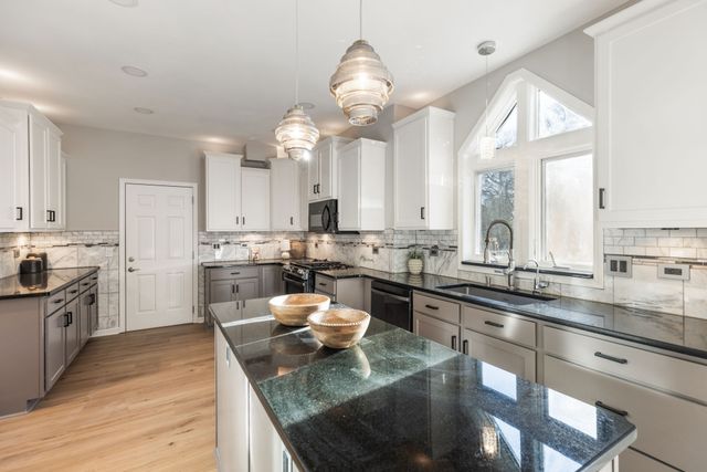 6841 Collinswood Drive, Nashville, TN 37221