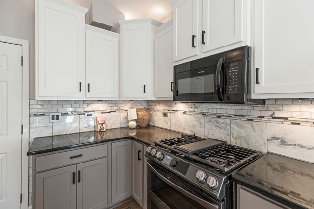 6841 Collinswood Drive, Nashville, TN 37221