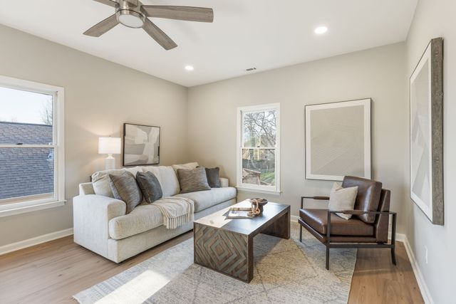 6841 Collinswood Drive, Nashville, TN 37221