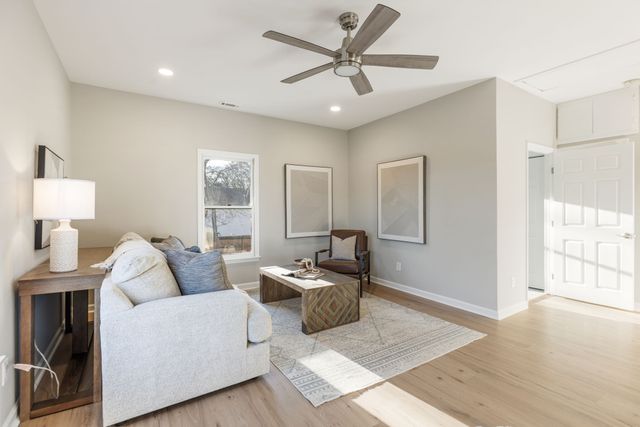 6841 Collinswood Drive, Nashville, TN 37221