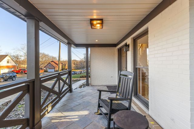 6841 Collinswood Drive, Nashville, TN 37221