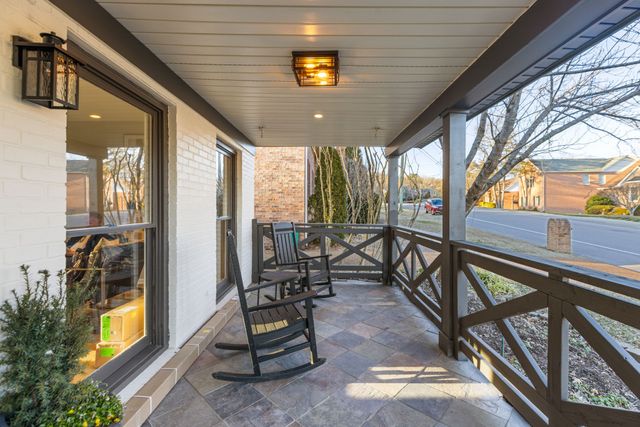 6841 Collinswood Drive, Nashville, TN 37221